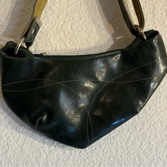 Crystalyn Kae forest green vegan leather shoulder sling handbag/purse. - Picture 3 of 12